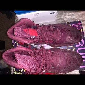 Brand new Adidas pro bounce 2019 edition!!